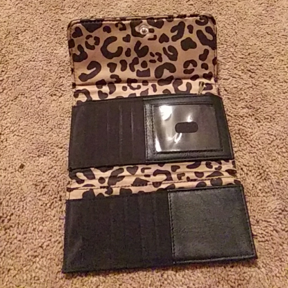 Wallet - Picture 3 of 6